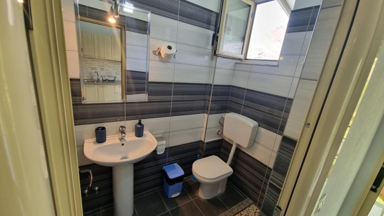 Anmaor Hotel Qeparo Ngoại thất bức ảnh