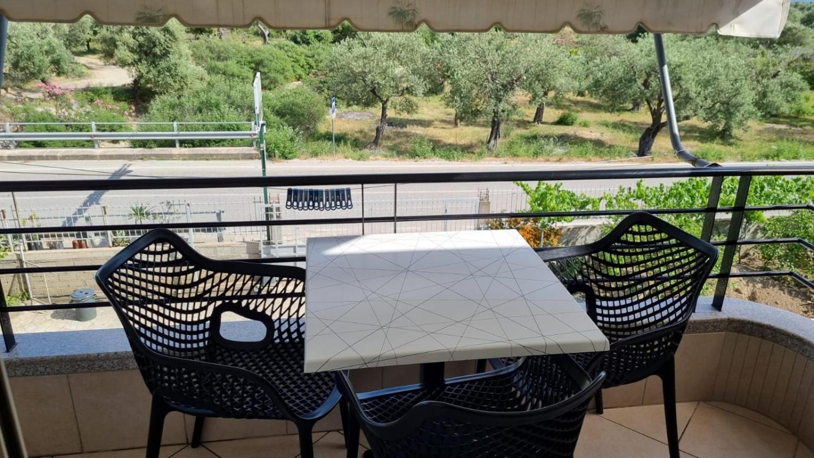 Anmaor Hotel Qeparo Ngoại thất bức ảnh