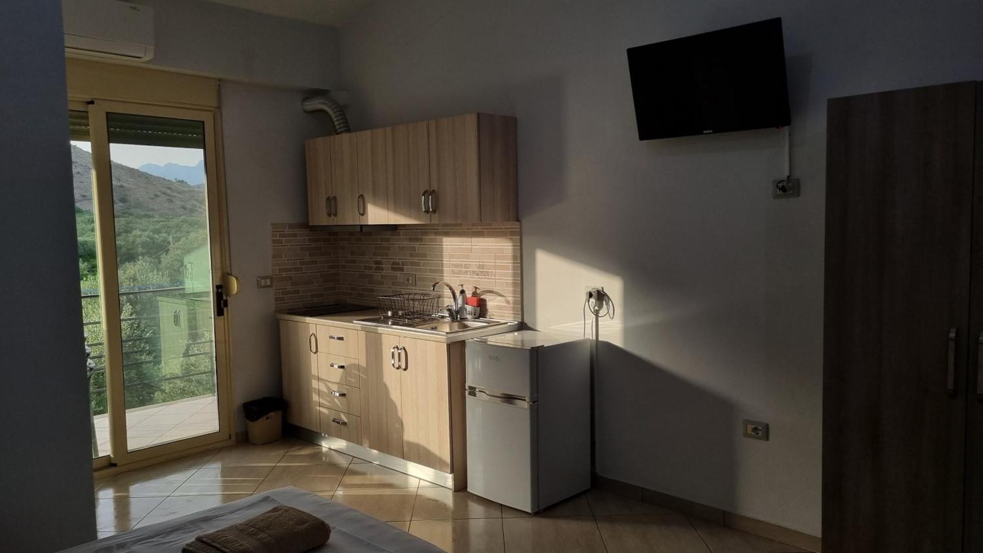 Anmaor Hotel Qeparo Ngoại thất bức ảnh